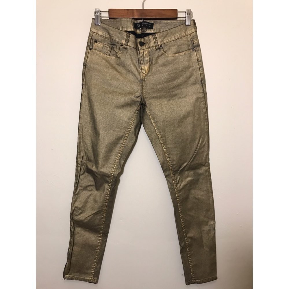 #HP💥 Zara - Golden